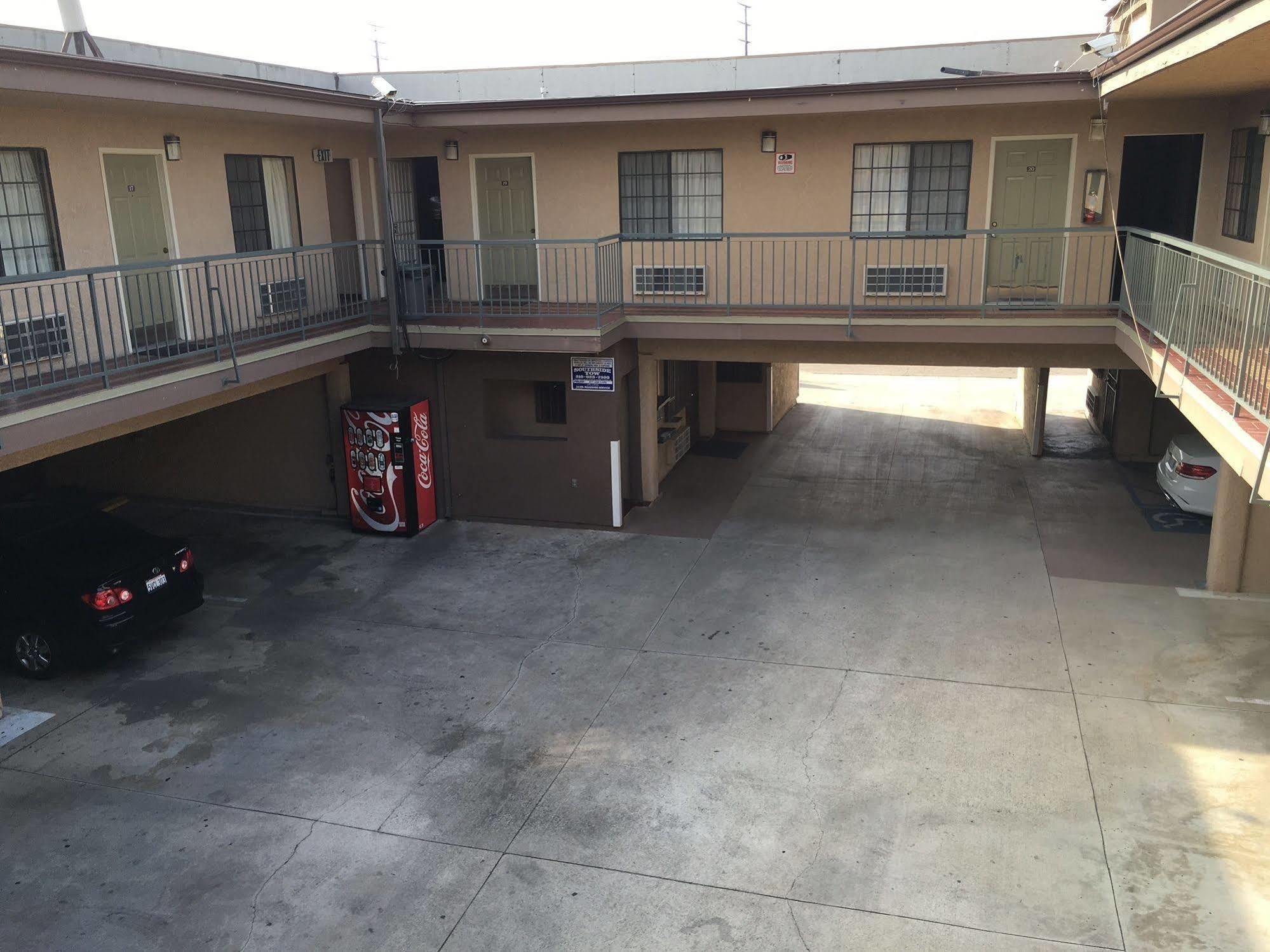 Motel Regal *